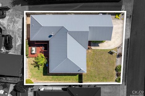 Photo of property in 102 Kirton Drive, Riverstone Terraces, Upper Hutt, 5018