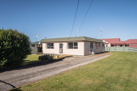 Photo of property in 16 Lachlan Street, Temuka, 7920