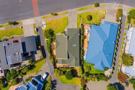 Photo of property in 11 Avion Terrace, Raumati Beach, Paraparaumu, 5032