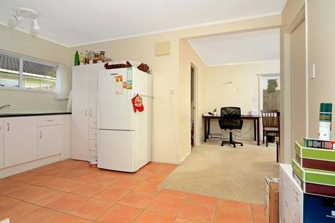 Photo of property in 161 Verbena Road, Birkdale, Auckland, 0626