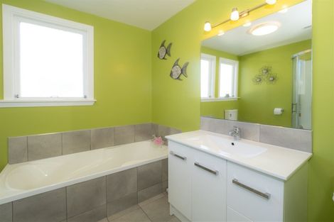 Photo of property in 42 Bathurst Street, Allenton, Ashburton, 7700