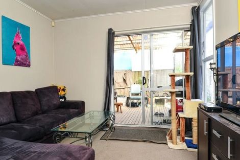 Photo of property in 105 Pine Avenue, Melville, Hamilton, 3206