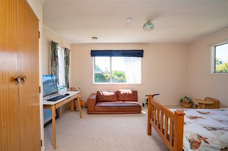 Photo of property in 45 Saint James Street, Richmond Heights, Taupo, 3330