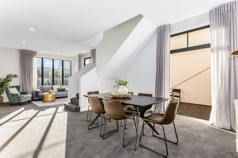 Photo of property in 10 Upland Road, Kelburn, Wellington, 6012