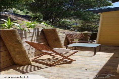 Photo of property in 17 Kopiko Way, Brooklyn, Wellington, 6021