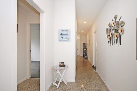 Photo of property in 5 Pimelea Street, Papamoa Beach, Papamoa, 3118