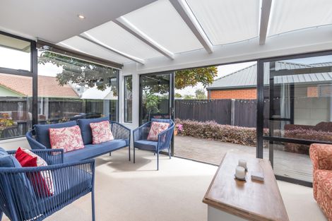 Photo of property in 8 Herbs Place, Cashmere, Christchurch, 8022