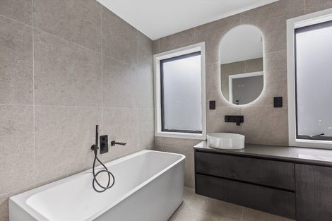 Photo of property in 13 Hautoa Lane, Flat Bush, Auckland, 2019
