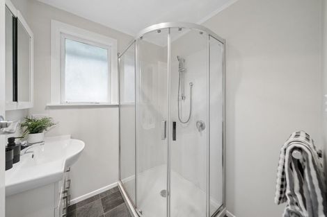 Photo of property in 31 August Street, Stokes Valley, Lower Hutt, 5019
