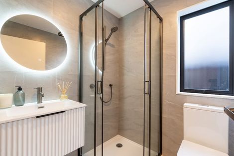 Photo of property in 2/4 Ngaroma House Drive, Hobsonville, Auckland, 0616