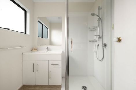Photo of property in 20 Essendon Court, Glenview, Hamilton, 3206