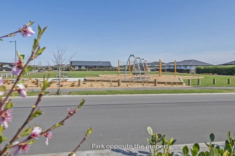 Photo of property in 15 Chimango Place, Rolleston, 7615