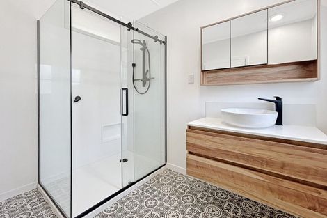 Photo of property in 153 Ngatai Road, Otumoetai, Tauranga, 3110