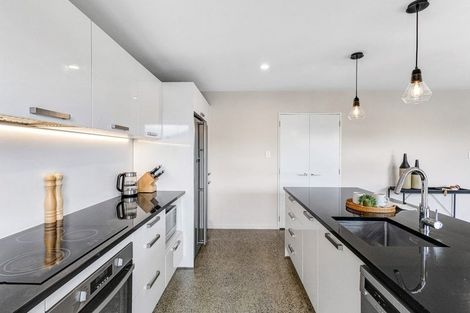 Photo of property in 38 Andesite Drive, Rolleston, 7614