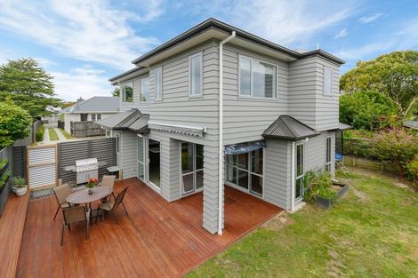 Photo of property in 36a Kervil Avenue, Te Atatu Peninsula, Auckland, 0610