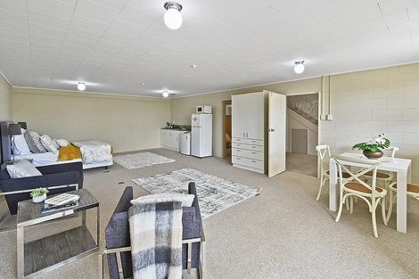 Photo of property in 8 Hamlet Place, Pukekohe, 2120