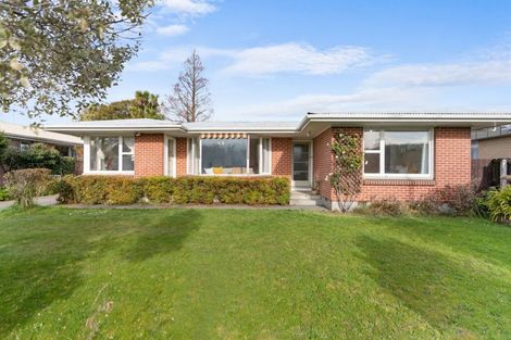 Photo of property in 42 Grahams Road, Ilam, Christchurch, 8041