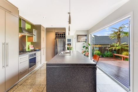 Photo of property in 7 Greenfield Drive, Western Heights, Hamilton, 3200