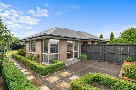 Photo of property in 7 Bamber Crescent, Halswell, Christchurch, 8025