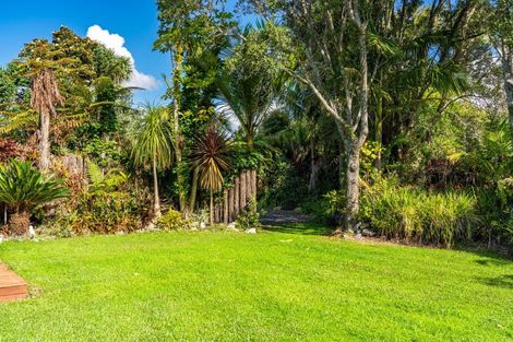 Photo of property in 334 Cove Road, Waipu, 0582