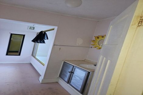 Photo of property in 51 The Parade, Island Bay, Wellington, 6023