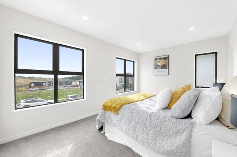 Photo of property in 24 Hermitage Street, Flat Bush, Auckland, 2019