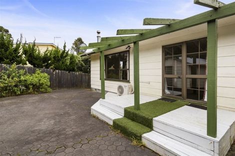 Photo of property in 10 Longitude Place, Whitby, Porirua, 5024