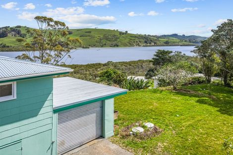 Photo of property in 111 Wharf Road, Port Albert, Wellsford, 0973