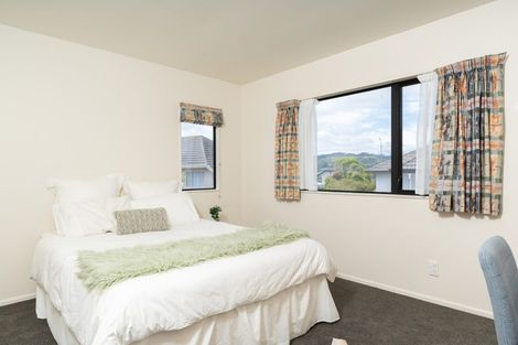 Photo of property in 4 Waverton Terrace, Churton Park, Wellington, 6037