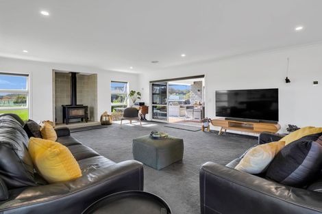 Photo of property in 3 Carex Grove, Foxton Beach, Foxton, 4815