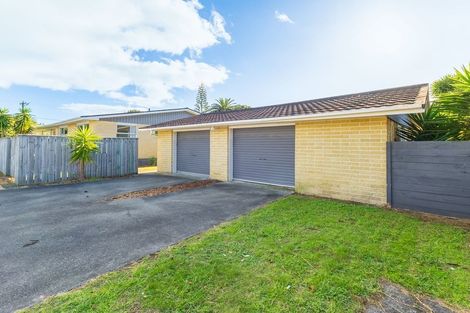 Photo of property in 49 Donovan Road, Paraparaumu Beach, Paraparaumu, 5032