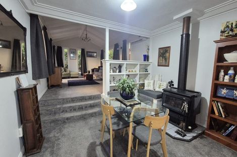 Photo of property in 16 Salmond Street, Halfway Bush, Dunedin, 9010