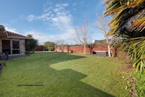 Photo of property in 30 Mcleod Place, Papamoa Beach, Papamoa, 3118