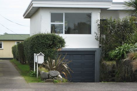 Photo of property in 126b Seaview Road, Westown, New Plymouth, 4310