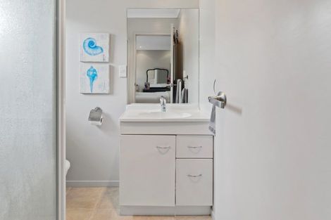 Photo of property in 21/19 Glencarron Place, Bethlehem, Tauranga, 3110