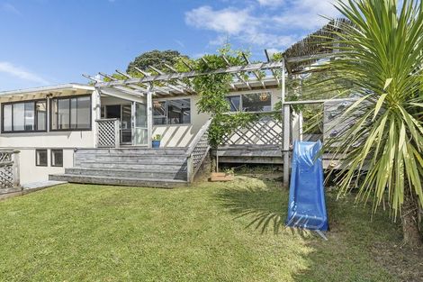 Photo of property in 14 Rainsford Street, Moturoa, New Plymouth, 4310