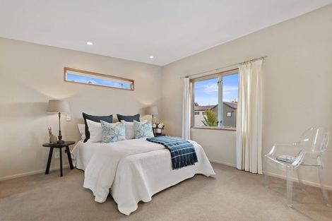 Photo of property in 17 Brockworth Place, Riccarton, Christchurch, 8011