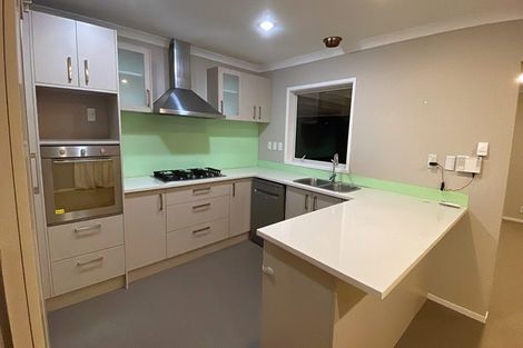 Photo of property in 37 Fratley Avenue, Farm Cove, Auckland, 2012