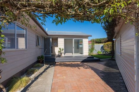 Photo of property in 19 Weddell Street, Flaxmere, Hastings, 4120