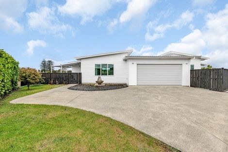 Photo of property in 16 Riverglen Road, Waipu, 0510