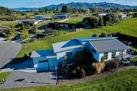 Photo of property in 16 Swyncombe Place, Kaikoura Flat, Kaikoura, 7371