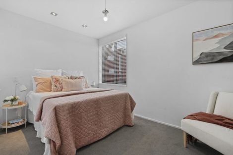 Photo of property in 23/2 Onslow Road, Khandallah, Wellington, 6035