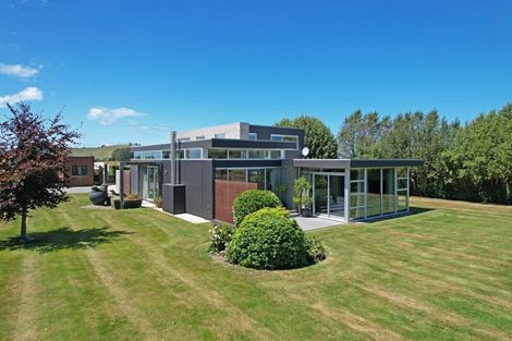 Photo of property in 141 Awamoa Road, Holmes Hill, Oamaru, 9401