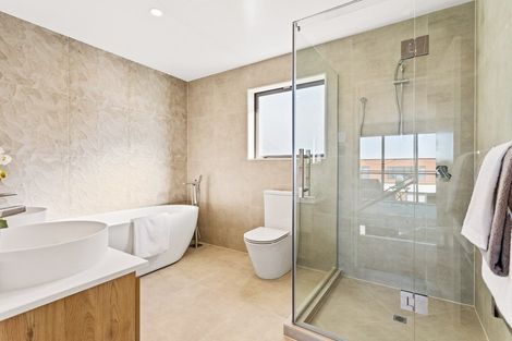 Photo of property in 5 Tai Crescent, Hobsonville, Auckland, 0616