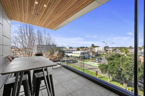 Photo of property in 303/359 Cameron Road, Tauranga, 3110