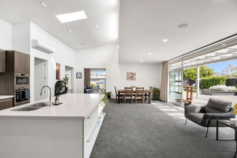 Photo of property in 127 Pegasus Boulevard, Pegasus, 7612