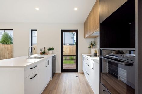 Photo of property in 3/28 Deloraine Street, Somerfield, Christchurch, 8024