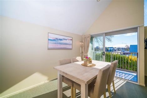 Photo of property in 1/1010 Colombo Street, St Albans, Christchurch, 8014