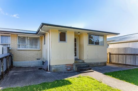 Photo of property in 95a Main Road, Wainuiomata, Lower Hutt, 5014