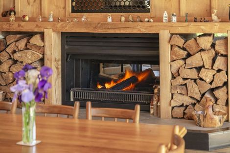 Photo of property in 2/154 Mapara Road, Acacia Bay, Taupo, 3385